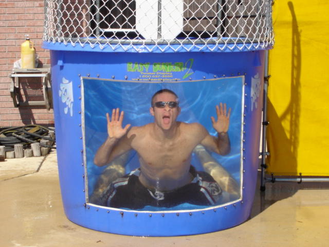 Easy Dunker (colors may vary, need 6ft gate) - Image 3